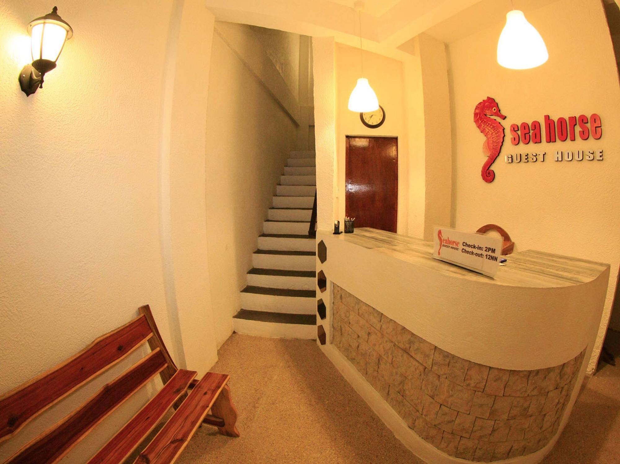 Sea Horse Guest House Coron Exterior foto
